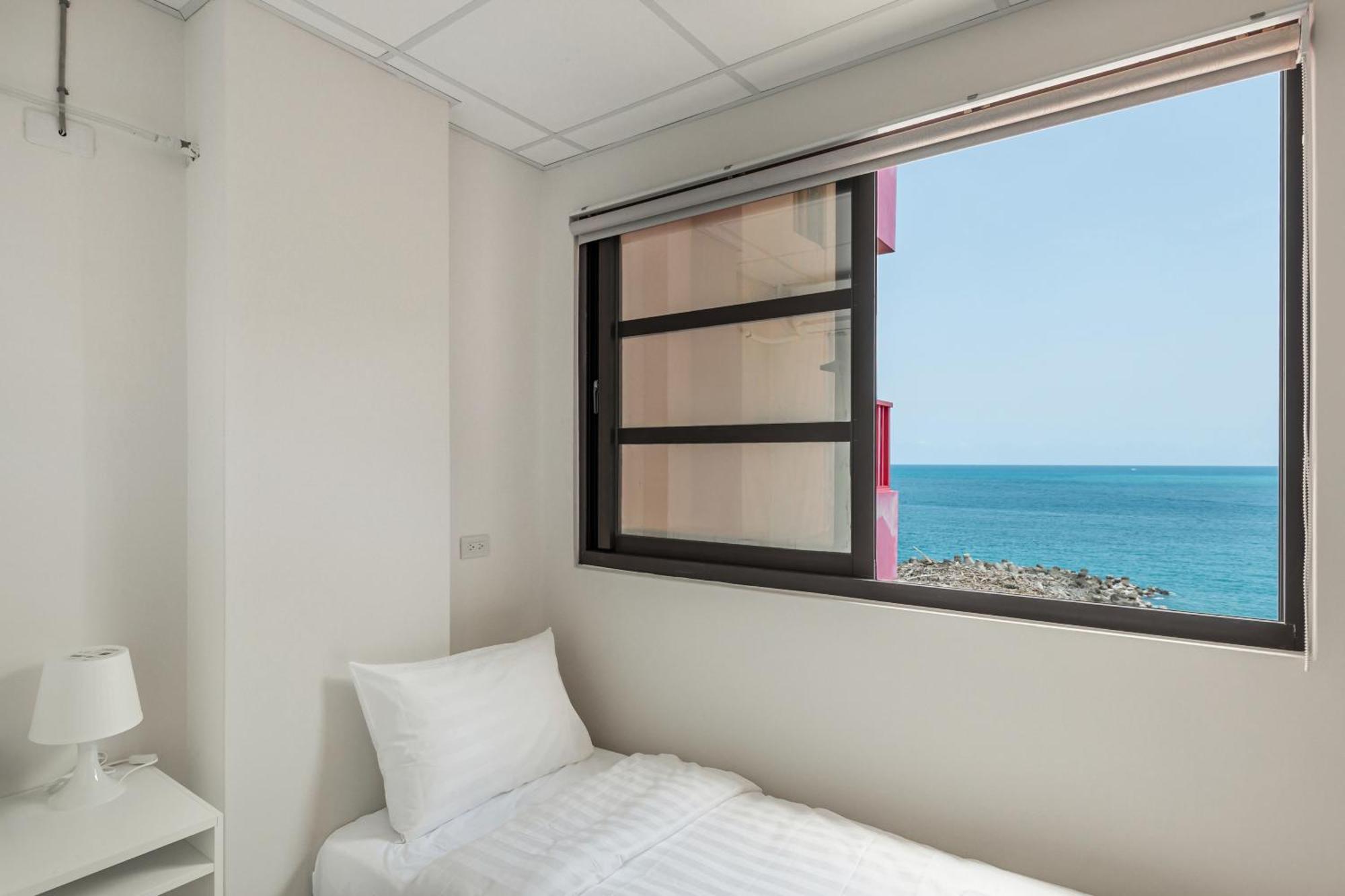 Hualien Unique Smart Stay With Sea View Exterior photo